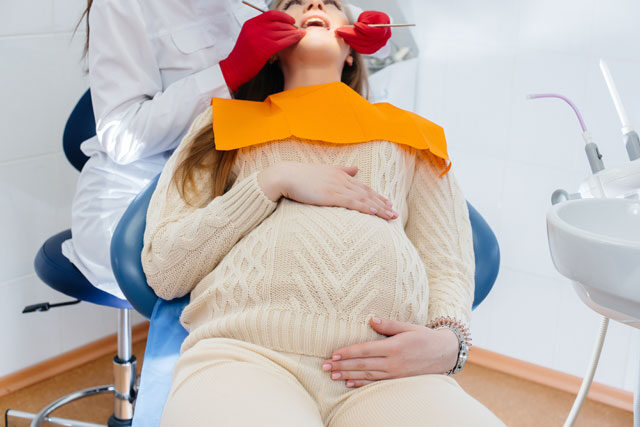 Read more about the article Can You Go to the Dentist While Pregnant? Know It All